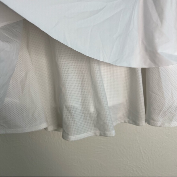 Athleta Ace Mesh Skort White Elastic Waist Tennis Skirt Pickleball Size XL - Picture 3 of 7